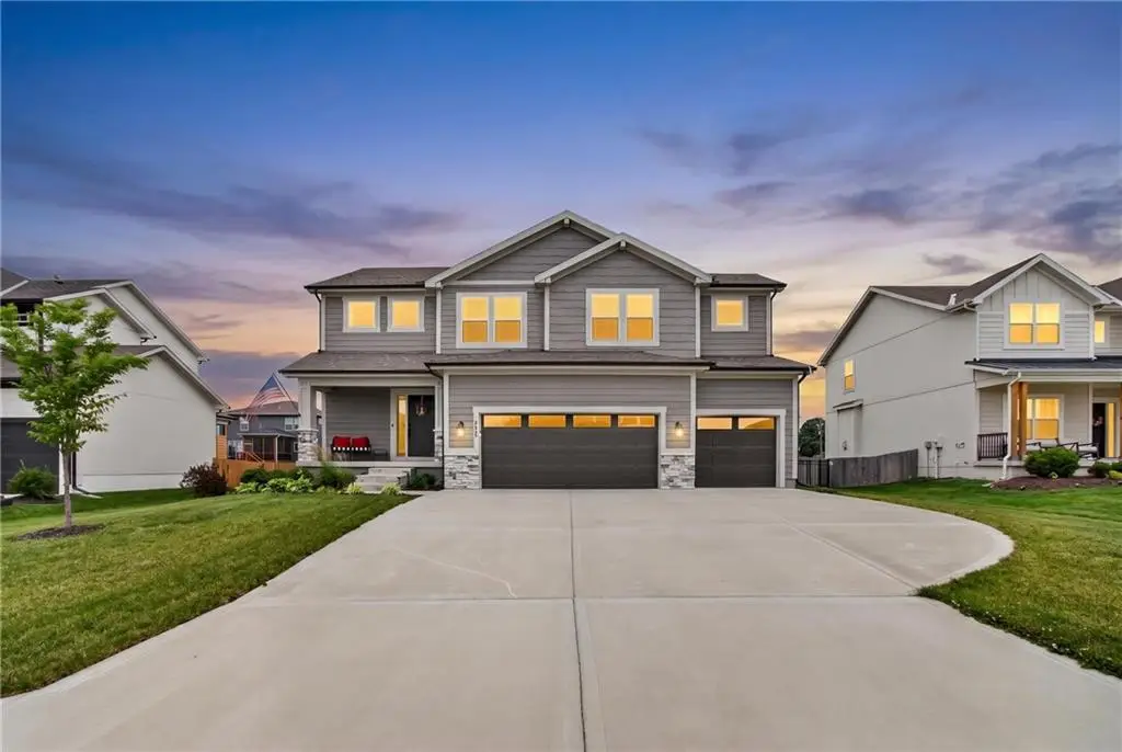 4404 SW Grindstone Circle, Lees Summit, MO 64082 - #1