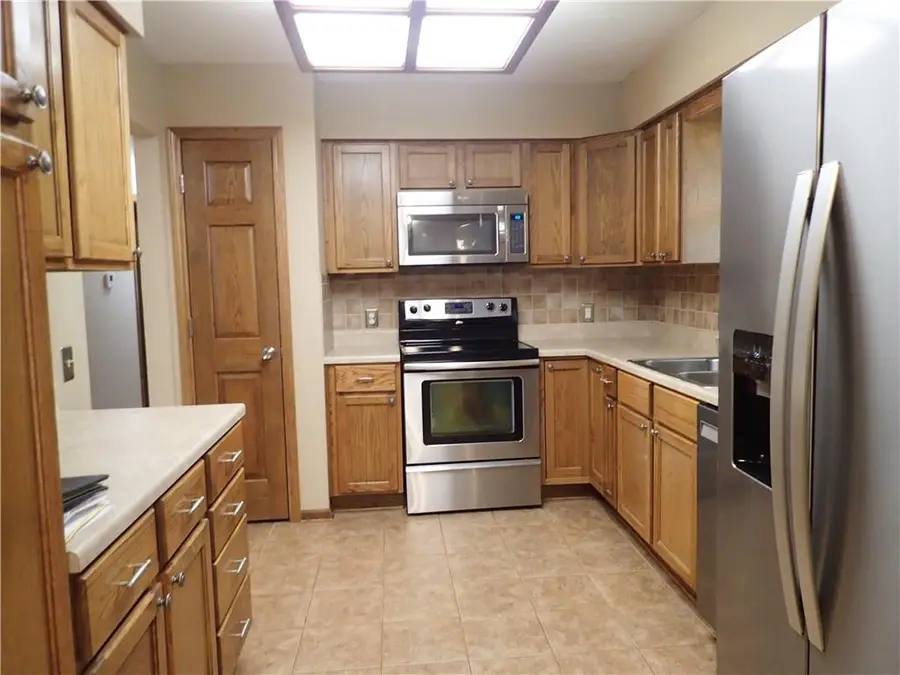 1608 SW 20th Street, Blue Springs, MO 64015 - #3