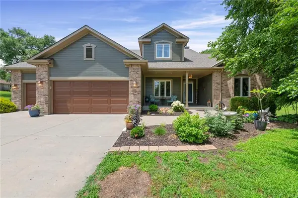 1812 N 150th Street, Basehor, KS 66007