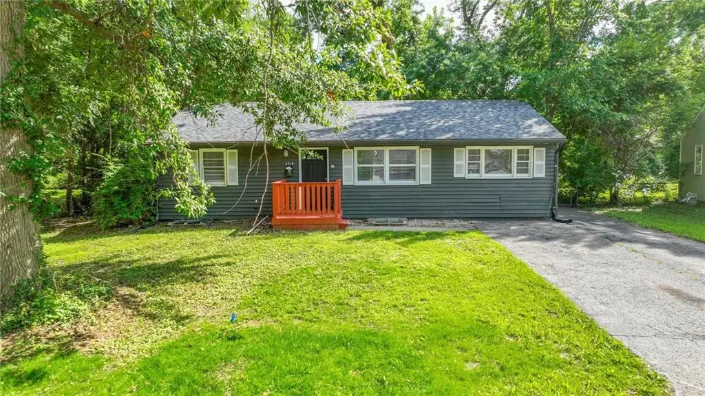 2518 S Crescent Avenue, Independence, MO 64052 - #1