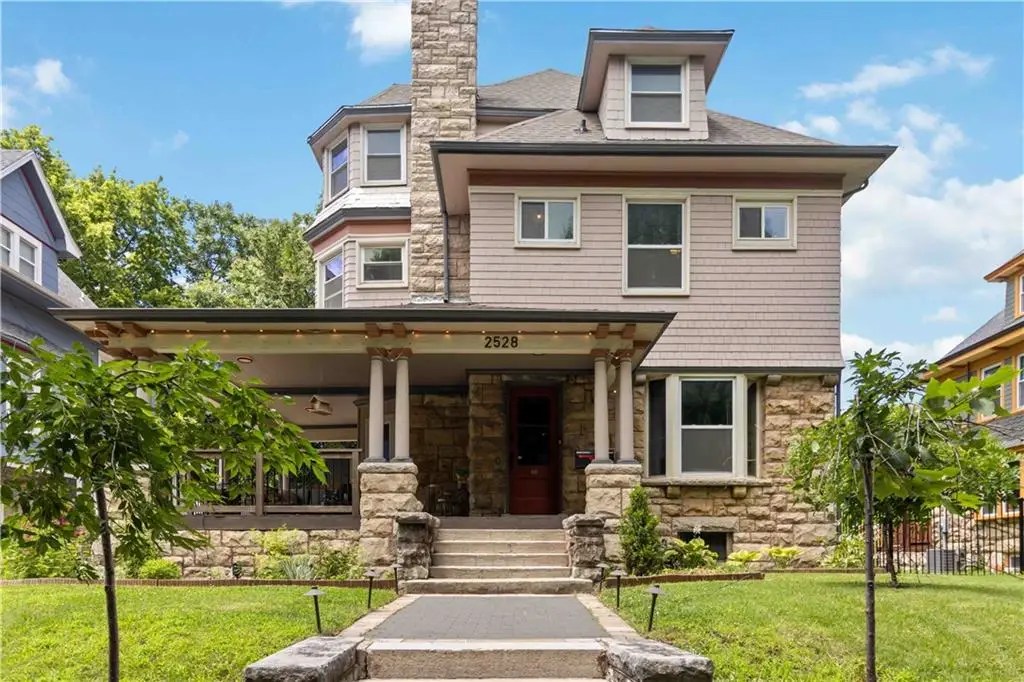 2528 Benton Boulevard, Kansas City, MO 64127 - #1