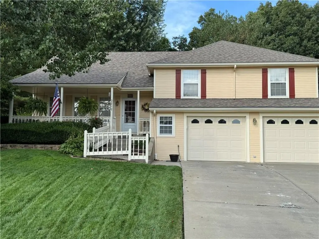 2212 S 19th Terrace, Leavenworth, KS 66048 - #1