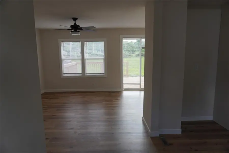 2412 Queen Ridge Drive, Independence, MO 64055 - #3