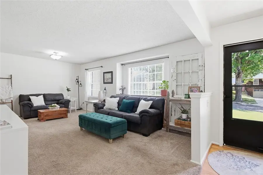 9009 W 82nd Place, Overland Park, KS 66204 - #3
