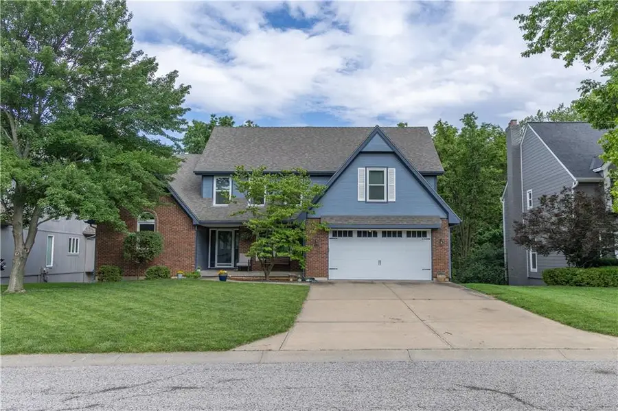 8515 Hallet Street, Lenexa, KS 66215 - #2
