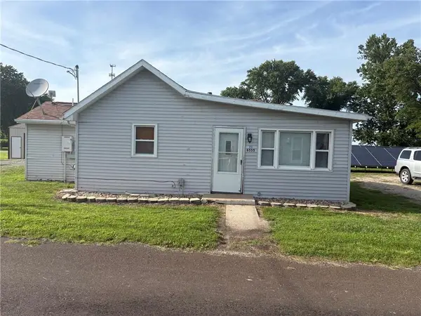6555 SW George Street, St Joseph, MO 64504