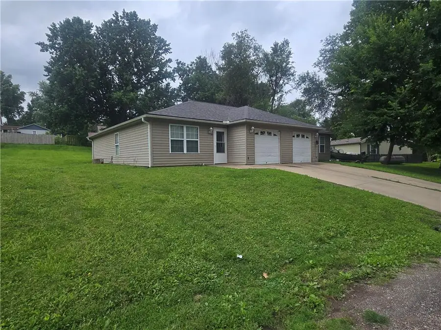 704 Central Street, Wellington, MO 64097 - #2