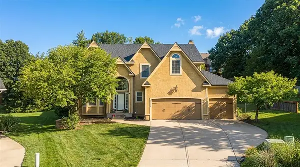 22402 W 45th Street, Shawnee, KS 66226