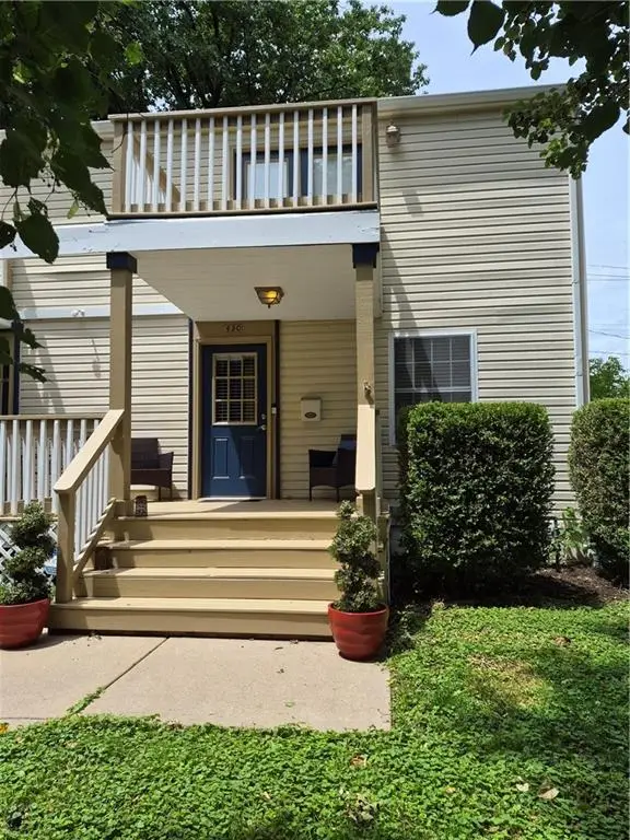 430 E 63rd Terrace, Kansas City, MO 64110 - #1