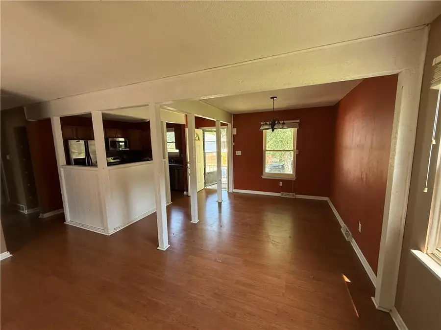 816 NW Oxford Drive, Blue Springs, MO 64015 - #3