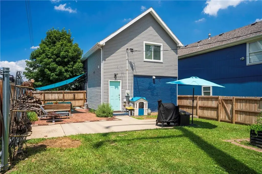 1149 Grandview Boulevard, Kansas City, KS 66102 - #1