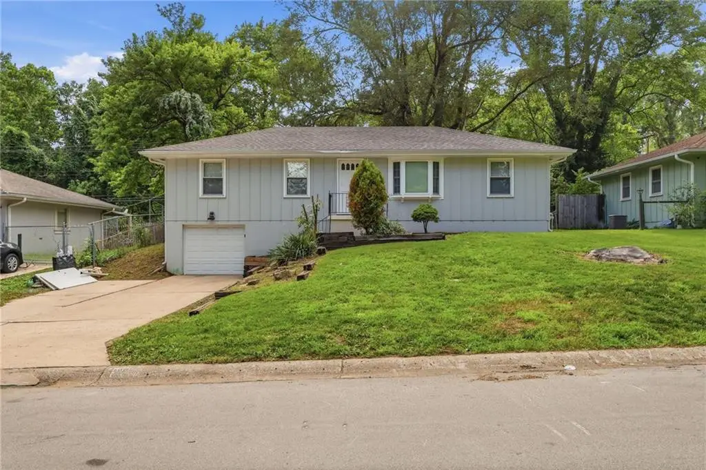 11016 Herrick Avenue, Kansas City, MO 64134 - #1