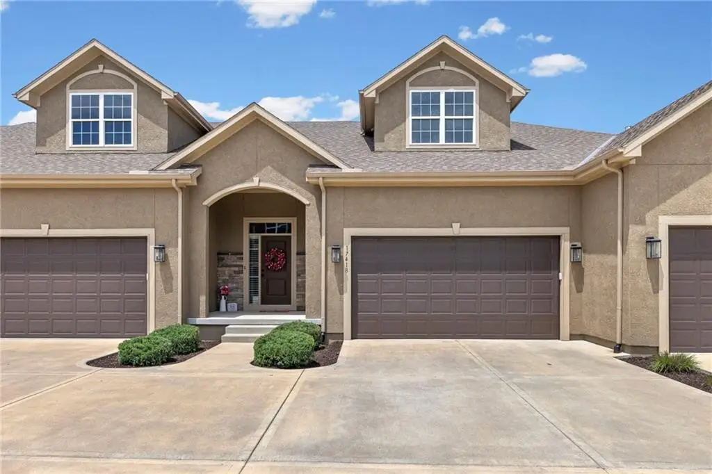 17418 S Raintree Drive, Olathe, KS 66062 - #1