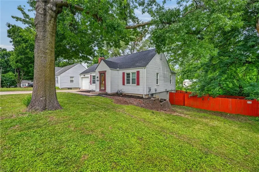 11602 E 37th Street S, Independence, MO 64052 - #3