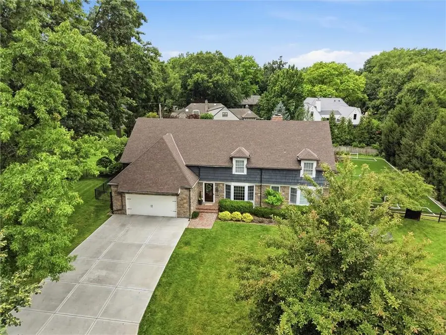 6522 Willow Lane, Mission Hills, KS 66208 - #2
