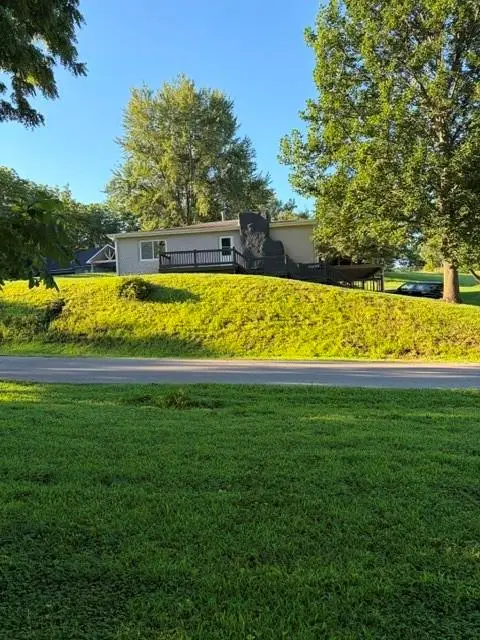 508 Benton Drive, Saint Joseph, MO 64504 - #3