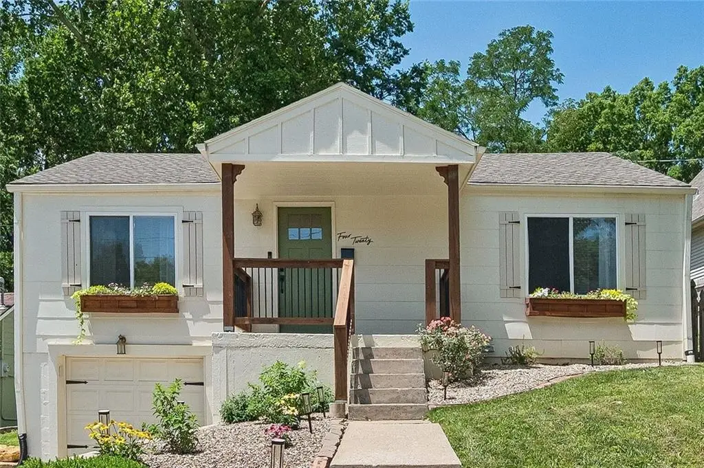 420 N Fairview Avenue, Liberty, MO 64068 - #1