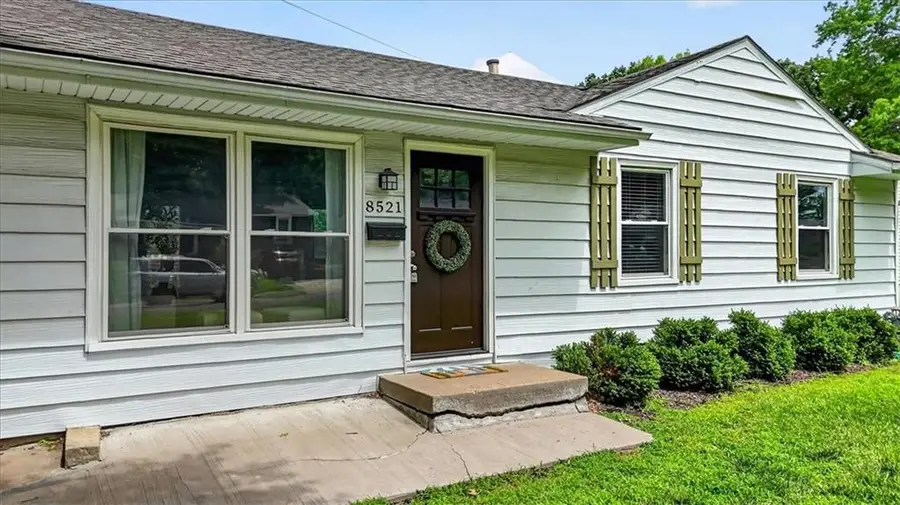 8521 Goodman Street, Overland Park, KS 66212 - #2