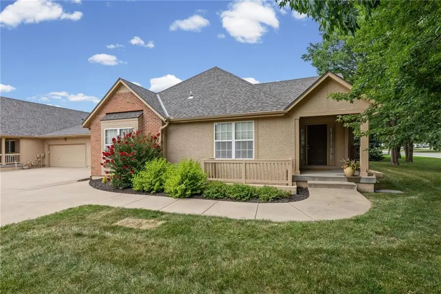 15171 S Symphony Drive #3002, Olathe, KS 66062 - #2