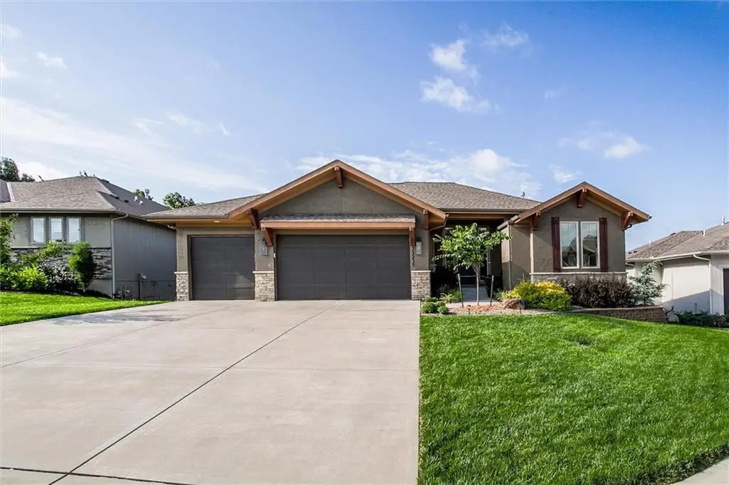 22235 W 98th Terrace, Lenexa, KS 66220 - #1