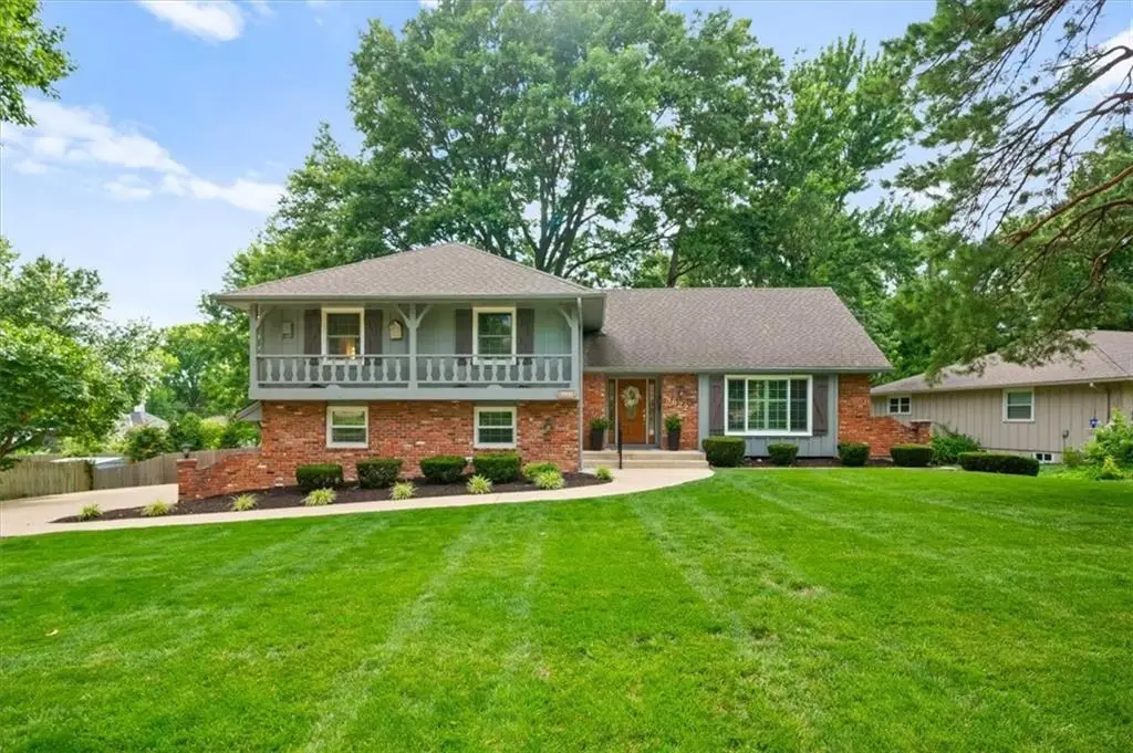 8622 Broadmoor Street, Overland Park, KS 66212 - #1