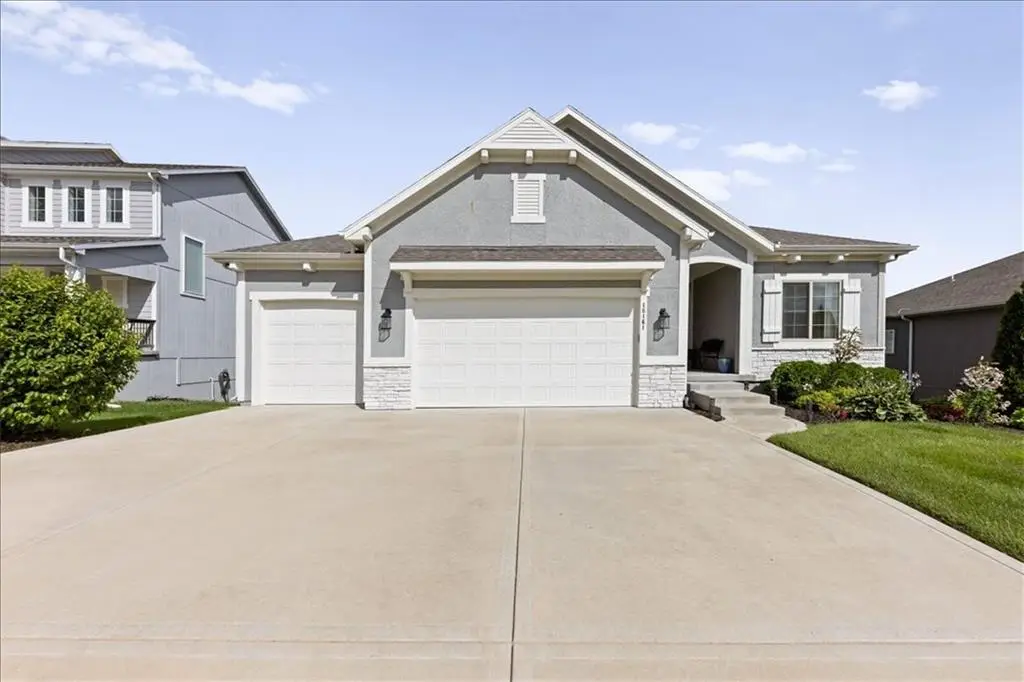 18161 Hauser Street, Overland Park, KS 66013 - #1