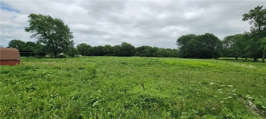 801 S Mckinley Street, La Harpe, KS 66751 - #2