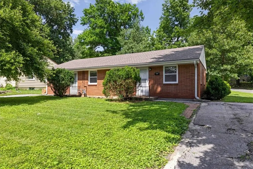 2021 S Harris Avenue, Independence, MO 64052 - #1