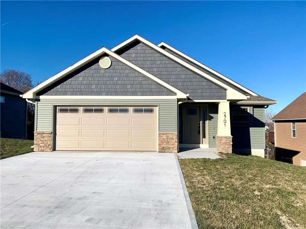 2701 Meadow Ridge, Saint Joseph, MO 64504 - #1