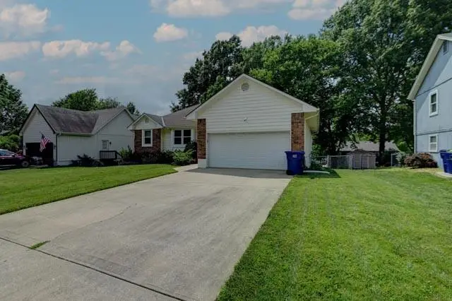 816 NE Bristol Drive, Lees Summit, MO 64086 - #3