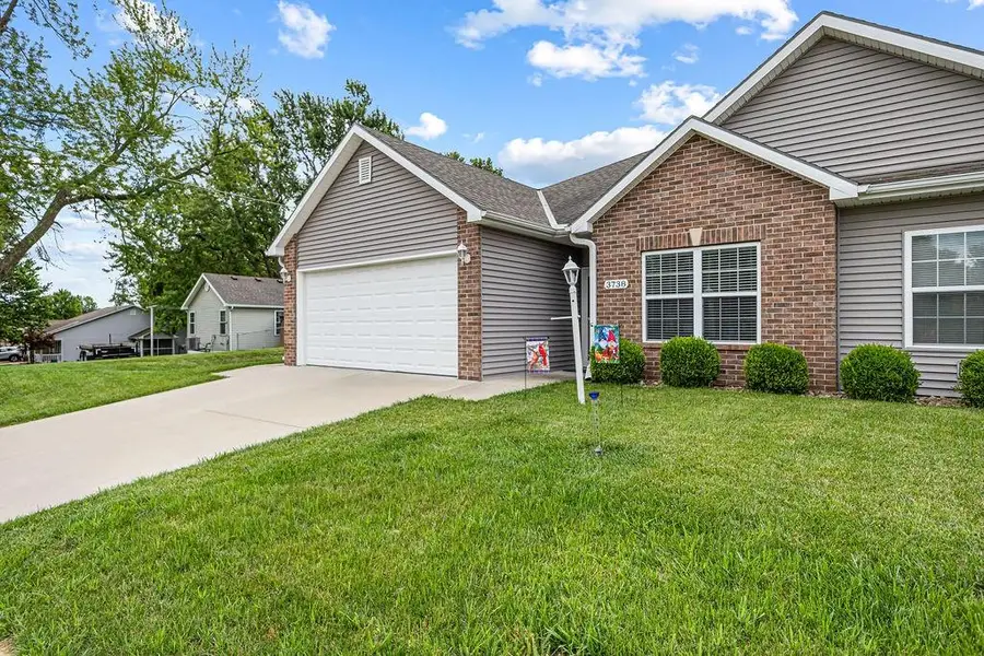 3738 Charles Street, Saint Joseph, MO 64506 - #2