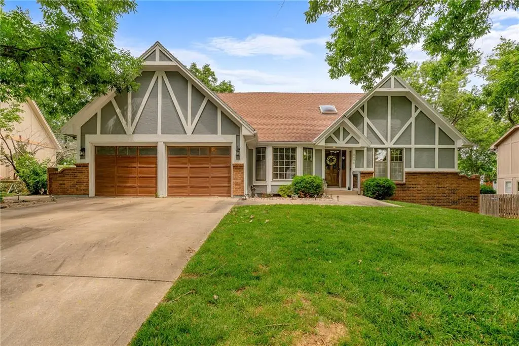 8408 W 115th Street, Overland Park, KS 66210 - #1