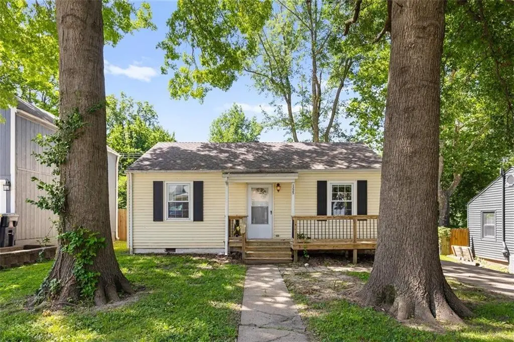 1225 43rd Street, Kansas City, MO 64116 - #1