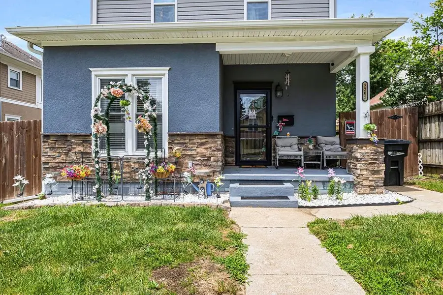 2205 Lovers Lane, Saint Joseph, MO 64505 - #2