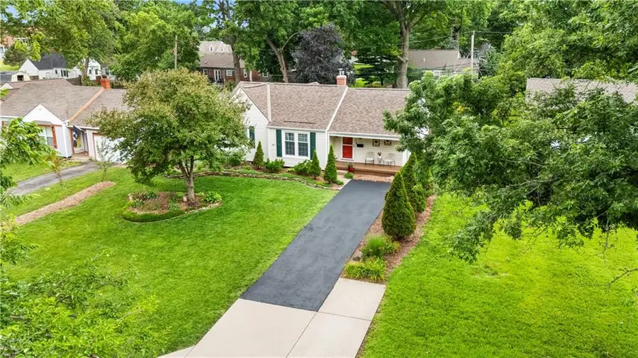5824 Floyd Street, Overland Park, KS 66202 - #3