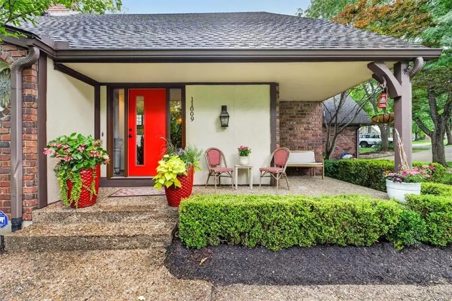 11009 Delmar Street, Leawood, KS 66211 - #3