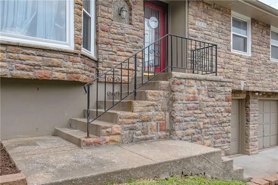 3008 S Cochise Drive, Independence, MO 64057 - #2