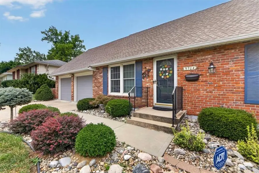 9704 Hardesty Avenue, Kansas City, MO 64137 - #2