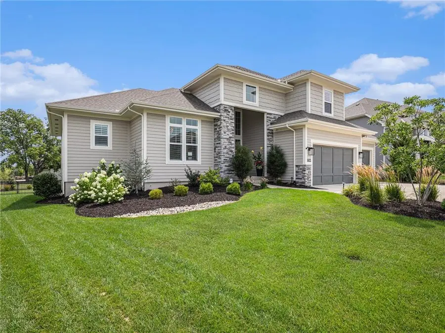 17309 Stearns Street, Overland Park, KS 66221 - #2