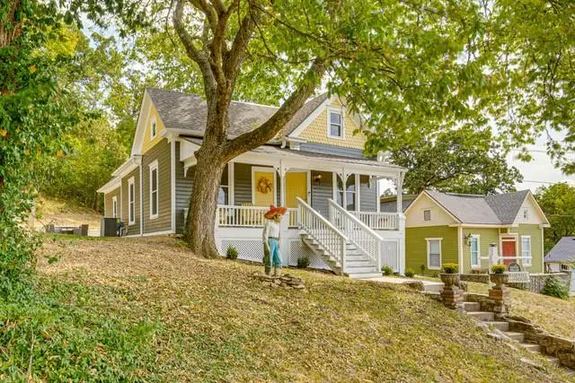 436 E Broadway Avenue, Excelsior Springs, MO 64024 - #1