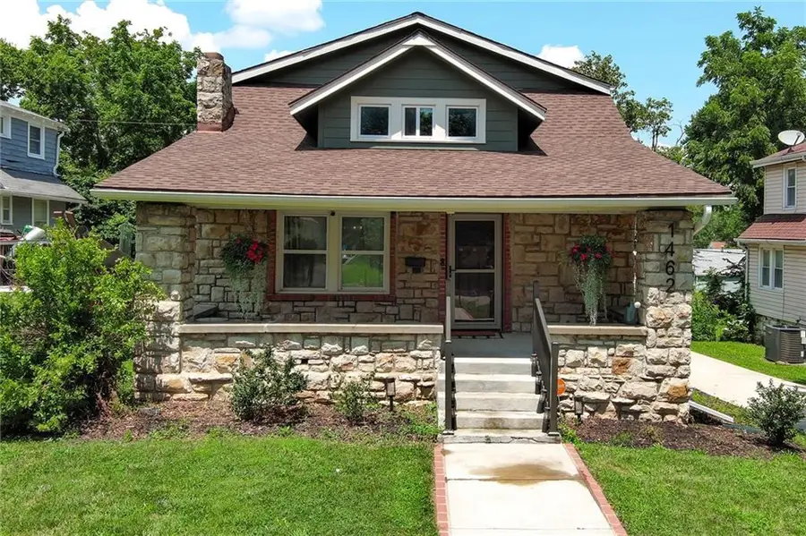 1462 E 78th Street, Kansas City, MO 64131 - #2