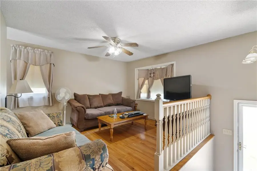 1406 N Osage Trail, Independence, MO 64058 - #3