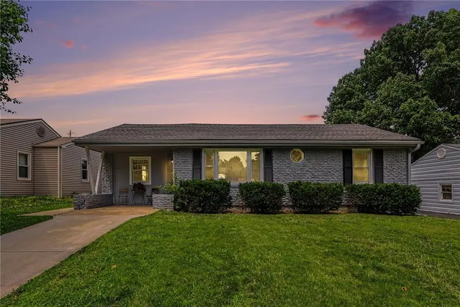 10504 E 25th Terrace, Independence, MO 64052 - #2