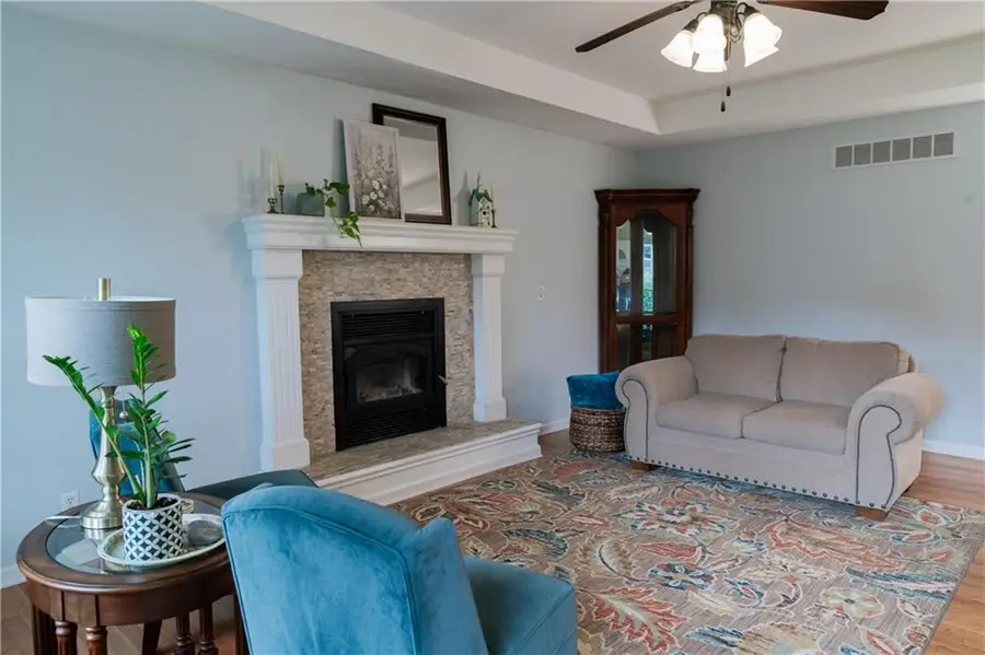 302 Canyon Drive, Pleasant Hill, MO 64080 - #3
