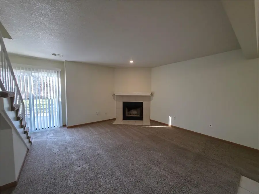 501-505 SW 6th Street, Blue Springs, MO 64014 - #3