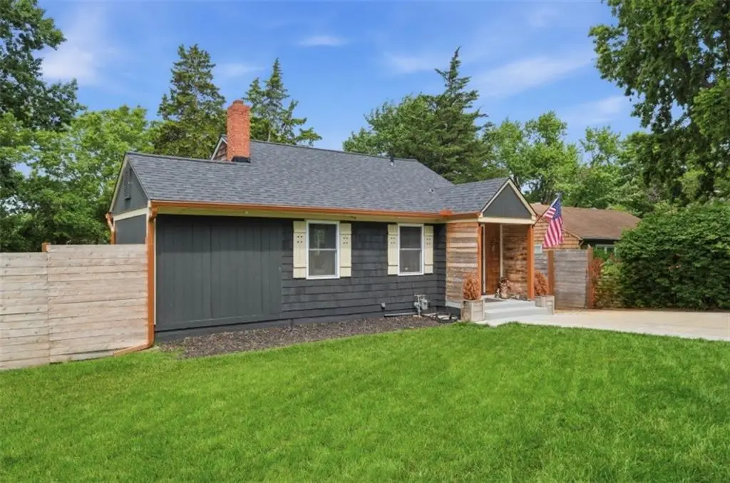 8524 Riley Street, Overland Park, KS 66212 - #1