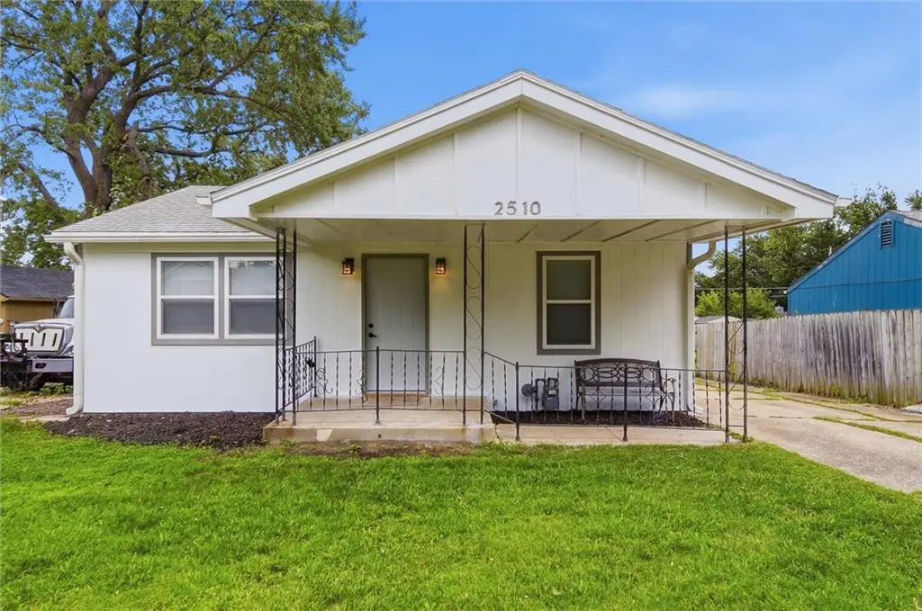 2510 SE Wisconsin Avenue, Topeka, KS 66605 - #1