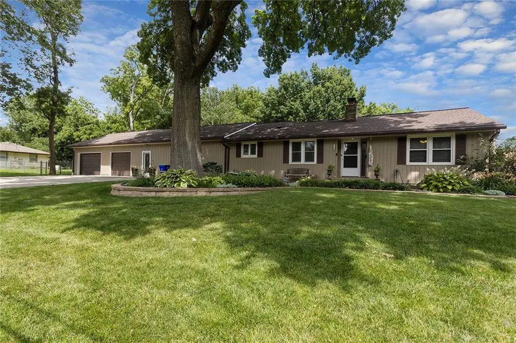 7327 Hardy Street, Overland Park, KS 66204 - #1