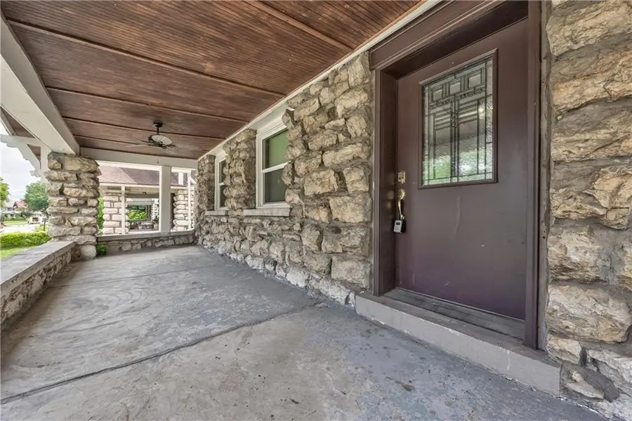 2941 Victor Street, Kansas City, MO 64128 - #3