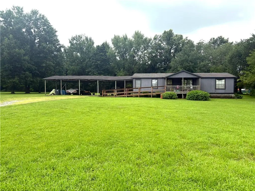 1717 W 4th Street, Pittsburg, KS 66762 - #1